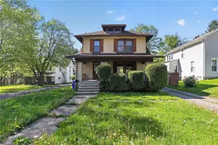 122 W Main St, Greenville Boro, PA 16125 - Photo 1