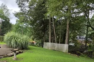 11838 Joan Dr, Pittsburgh, PA 15235 - Photo 13