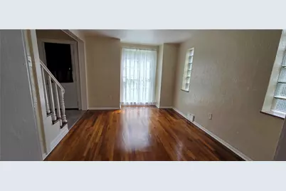 11838 Joan Dr, Pittsburgh, PA 15235 - Photo 3
