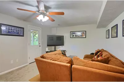 424 Parkridge Ln, Moon/Crescent Twp, PA 15108 - Photo 37