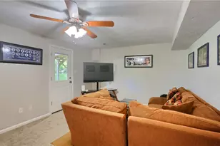 424 Parkridge Ln, Moon/Crescent Twp, PA 15108 - Photo 37