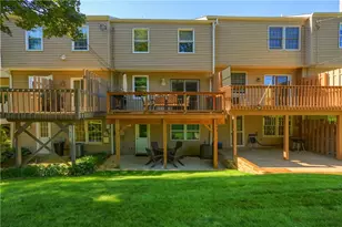 424 Parkridge Ln, Moon/Crescent Twp, PA 15108 - Photo 43