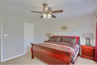 424 Parkridge Ln, Moon/Crescent Twp, PA 15108 - Photo 29