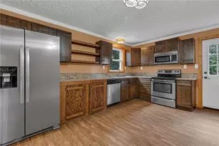 392 Hodgson, South Beaver Township, PA 16115 - Photo 5