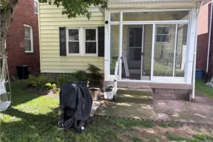 516 Gilmore Ave, Trafford, PA 15085 - Photo 17