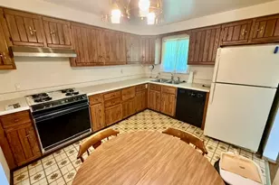 441 Springdale Dr, Pittsburgh, PA 15235 - Photo 11