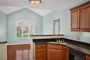 329 Hidden Falls Ct, Pittsburgh, PA 15238 - Photo 15