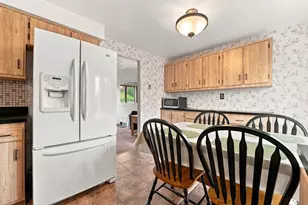 2810 Soulier St, Pittsburgh, PA 15227 - Photo 15