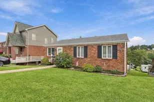 2810 Soulier St, Pittsburgh, PA 15227 - Photo 15