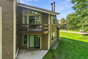1265 Gristmill Ct, Hidden Valley, PA 15502 - Photo 23