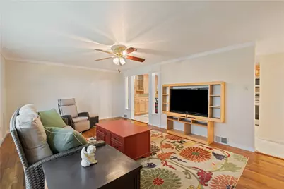 1547 Berryman Ave, South Park, PA 15129 - Photo 15