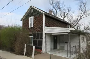 211 Main St, Bentleyville, PA 15314 - Photo 1