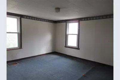 211 Main St, Bentleyville, PA 15314 - Photo 11