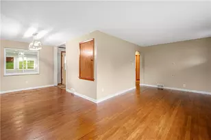 282 Spring Run Rd, Moon/Crescent Twp, PA 15046 - Photo 7