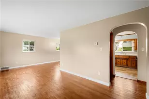 282 Spring Run Rd, Moon/Crescent Twp, PA 15046 - Photo 5