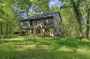 3024 E Bardonner Rd, Hampton, PA 15044 - Photo 1