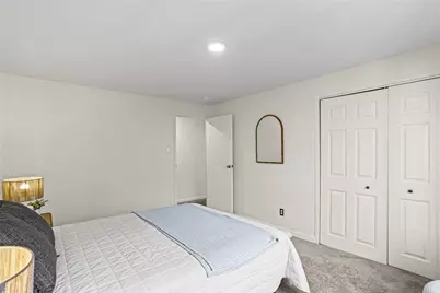 4601 Fifth #525, Pittsburgh, PA 15213 - Photo 17