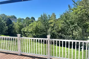 114 Majestic Dr, Cecil, PA 15317 - Photo 31