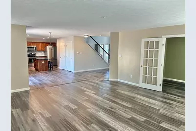 114 Majestic Dr, Cecil, PA 15317 - Photo 3