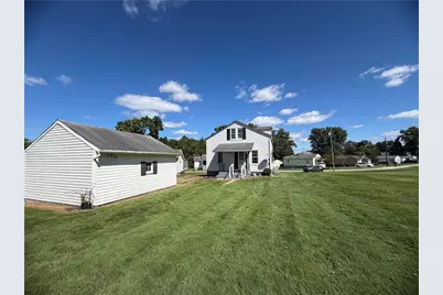 100 Fair Street, Carmichaels-Cumberland, PA 15320 - Photo 3