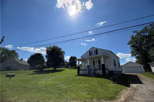 100 Fair St, Carmichaels-Cumberland, PA 15320 - Photo 5
