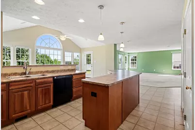 328 Aberdeen Drive, Pittsburgh, PA 15239 - Photo 9