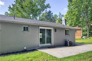 224 Blaze Cir, Ross Twp, PA 15116 - Photo 31