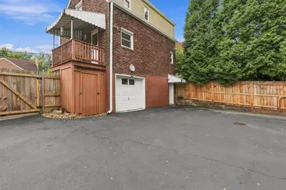 715 Maple St, West Mifflin, PA 15122 - Photo 39