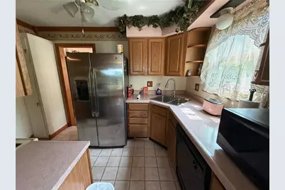 107 Slater Dr, Pittsburgh, PA 15236 - Photo 9