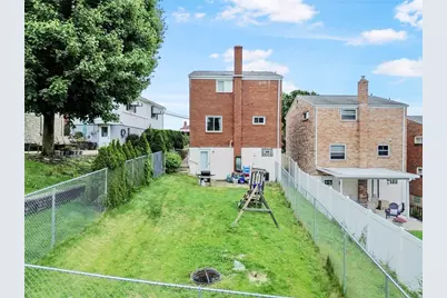 2910 Cedric Ave, Pittsburgh, PA 15226 - Photo 17