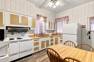 2614 Jenny Lind St, McKeesport, PA 15132 - Photo 9