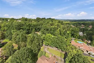 311 Lakewood Rd, Unity Township, PA 15601 - Photo 7
