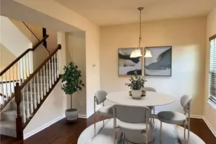 2010 Black Bear Way, Collier Township, PA 15017 - Photo 5