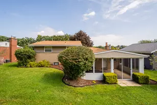 358 Yarrow Ln, Pittsburgh, PA 15236 - Photo 3