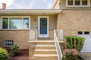 358 Yarrow Ln, Pittsburgh, PA 15236 - Photo 15