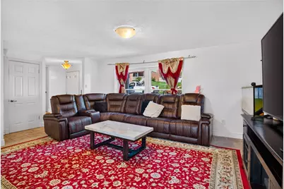 6555 Quaker Dr, South Park, PA 15236 - Photo 9
