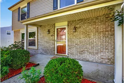 6555 Quaker Dr, South Park, PA 15236 - Photo 3