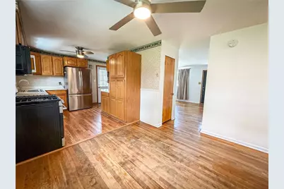113 Delaware Dr, Twp of But NW, PA 16001 - Photo 15