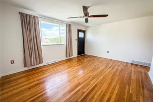 113 Delaware Dr, Twp of But NW, PA 16001 - Photo 3