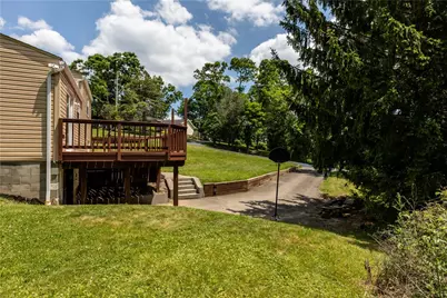 419 Patsy Dr, Pine Township, PA 15044 - Photo 9
