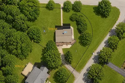 419 Patsy Dr, Pine Township, PA 15044 - Photo 5