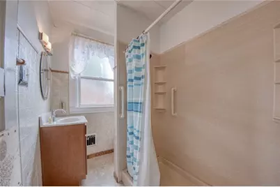 528 Roosevelt Ave, Pittsburgh, PA 15202 - Photo 25