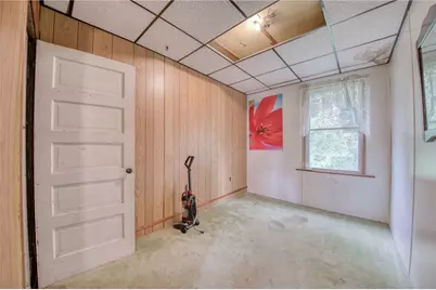 528 Roosevelt Ave, Pittsburgh, PA 15202 - Photo 17
