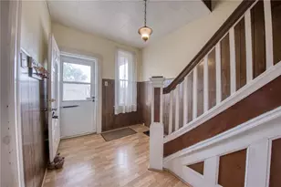 528 Roosevelt Ave, Pittsburgh, PA 15202 - Photo 3