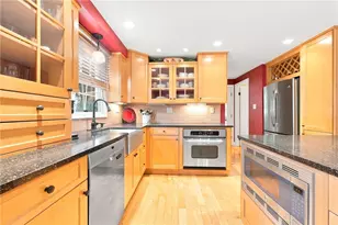 1532 Glenwood Rd, Pittsburgh, PA 15241 - Photo 9