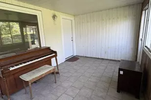 6365 Tuscarawas Rd, Ohioville, PA 15052 - Photo 3