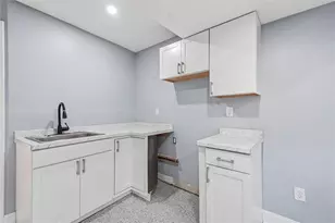 668 Rodi Rd, Pittsburgh, PA 15235 - Photo 25