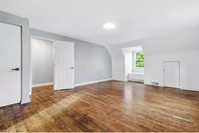668 Rodi Rd, Pittsburgh, PA 15235 - Photo 17
