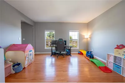 207 Kingsbrooke Dr, Unity Township, PA 15601 - Photo 5