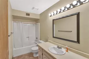 1205 Dutilh Rd, Cranberry Township, PA 15042 - Photo 19